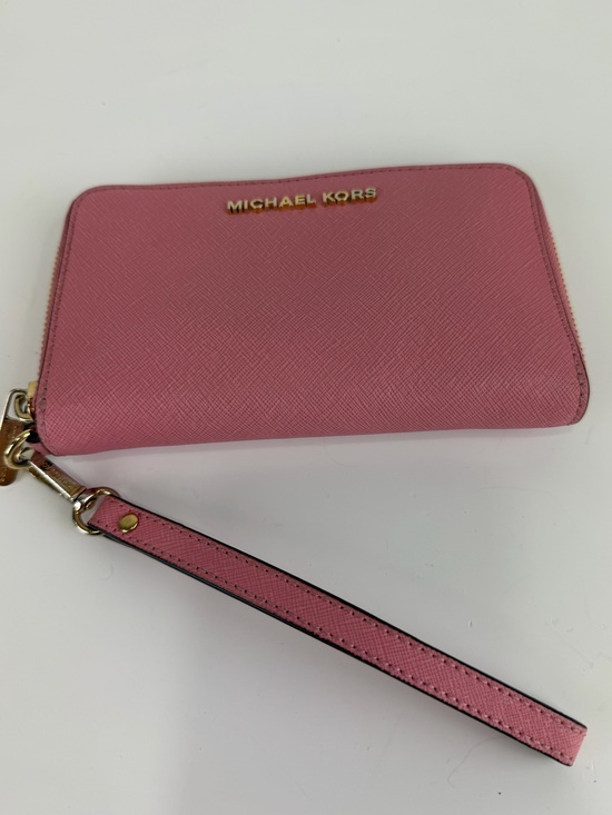Michael Kors Handbags - Michael Kors Jet Set Travel Large Zip Wristlet Wallet Pink Saffiano Leather